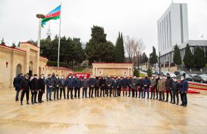 GYF Kollektivi Şəhidlər Xiyabanını Ziyarət Edib
