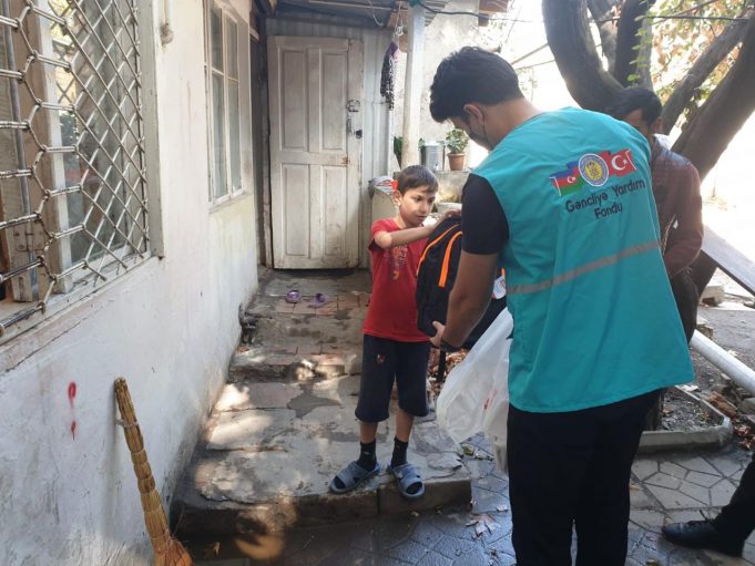 GYF Yeni Tədris İlində Şəhid və Qazi Övladlarını Sevindirdi