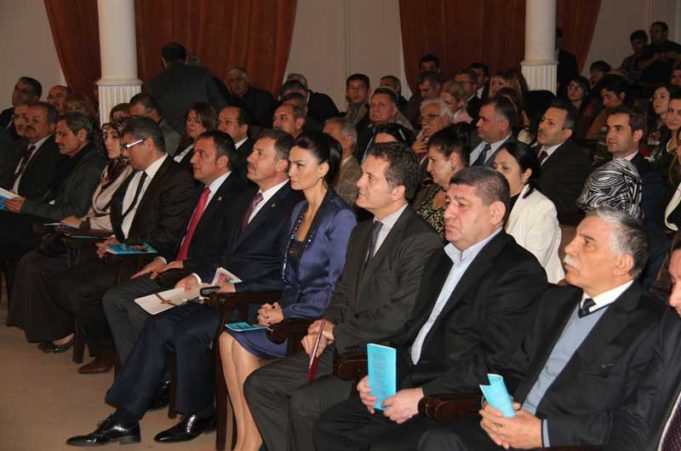 Bakıda Qarabağa xitabən məktub yazan şair anıldı