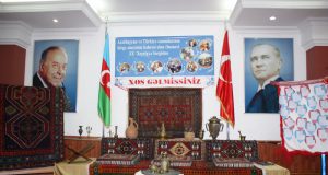 Azərbaycan və Türkiyə xanımlarının birgə əməyinin bəhrəsi olan ənənəvi IX əl işləri Xeyriyyə Sərgisinin açılış mərasimi keçirildi