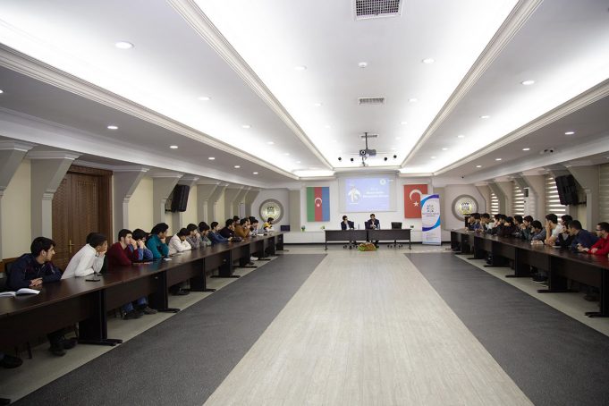 Uğurlu Gənc Öz Həyat Hekayəsini Gənclərlə Paylaşdı