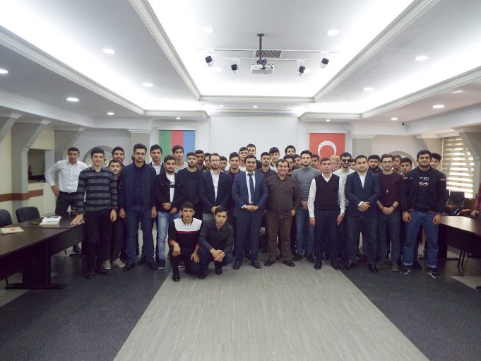 GYF-də Gənclərə “İş Axtarmaq Özü Belə Bir İşdir” Mövzusunda Təlim Keçirilib