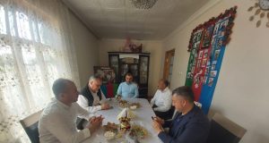 Əziz Mahmud Hüdayi Vəqfinin Səlahiyyətli Nümayəndəsi Şəhid Və Qazi Ailələrini Ziyarət Etdi