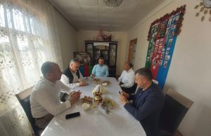 Əziz Mahmud Hüdayi Vəqfinin Səlahiyyətli Nümayəndəsi Şəhid Və Qazi Ailələrini Ziyarət Etdi