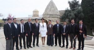 Seyid Yəhya Bakuvinin “Şəfaül Əsrar” kitabı təqdim olundu