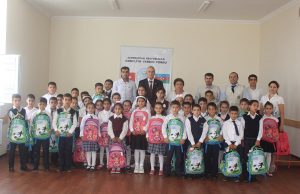 Bilik Günündə Şagirdlər Sevindi