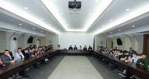 2020-02-22 Böyük Britaniyada Təhsil Alan Tələbə BİGA Akademiyasının Qonağı Olub