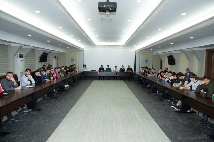 2020-02-22 Böyük Britaniyada Təhsil Alan Tələbə BİGA Akademiyasının Qonağı Olub