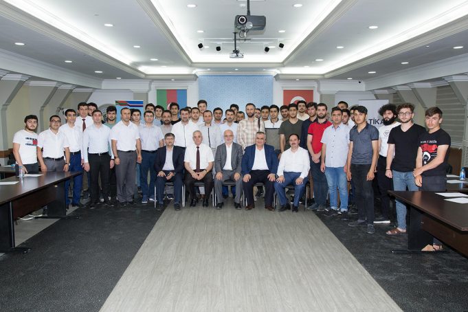 GYF-də “Türk İslam Mədəniyyətində Xeyriyyəçiliyin Əsasları” Adlı Seminar Keçirilib