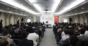 Tanınmış yazıçı Bülent Akyürek azərbaycanlı oxucularla görüşdü…