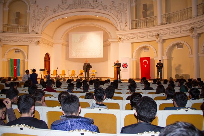 Çanaqqala şəhidləri anıldı