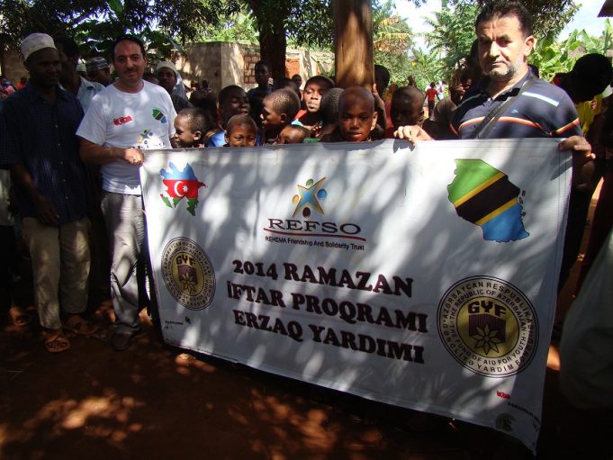 Gəncliyə Yardım Fondu Afrikaya Ramazan sovqatı göndərdi