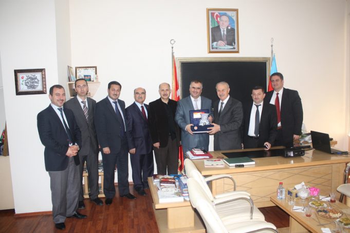 Türkiyə Diyanət Vəqfi Mütəvəlli Heyət başçısı Fondumuzu ziyarət edib