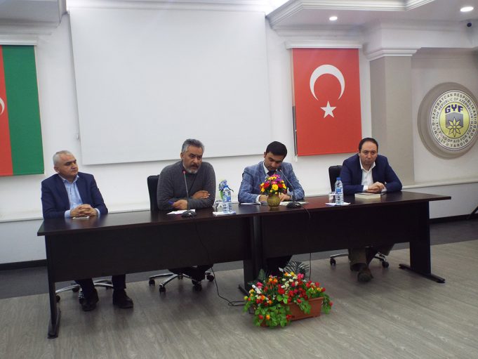 Tarixçi Əkbər N. Nəcəf GYF-də Gənclərlə Görüş Keçirib