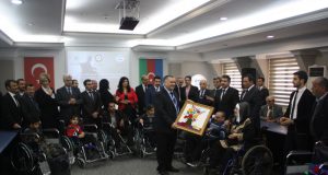 “Sən tək deyilsən” adlı xeyriyyə tədbiri keçirildi