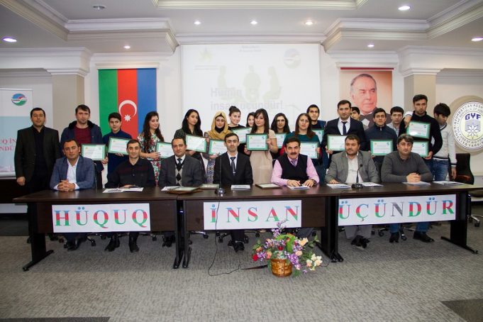 “Hüquq İnsan Üçündür!”