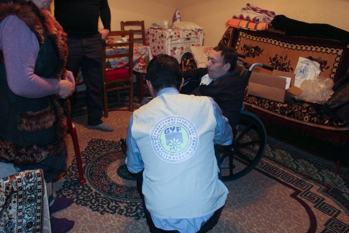 Əngəlləri Birlikdə Aşırıq