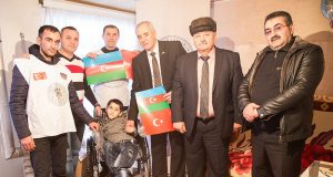 Onlara Dəstək İnsanlığa Hörmətdir