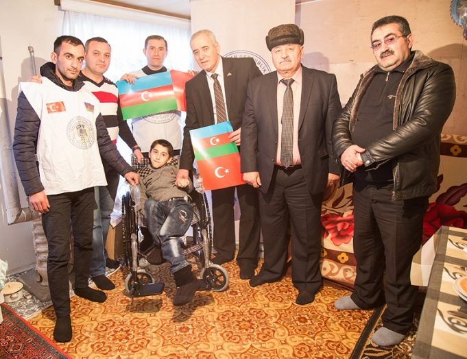 Onlara Dəstək İnsanlığa Hörmətdir