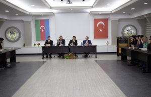 Məşhur Yazıçı Elxan Elatlı GYF-də İstedadlı Gənclərlə Görüşüb