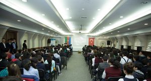 GƏNCLƏRİMİZ DƏYƏRLƏRİMİZƏ SAHİB ÇIXDI