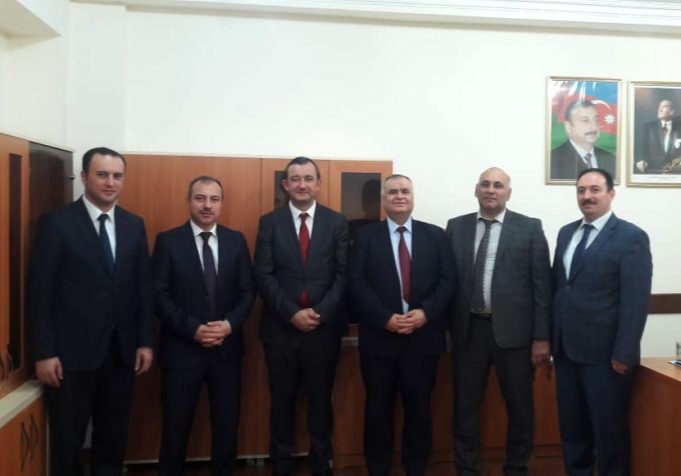 GYF-Rəhbərliyi TUDİFAK-ın Dekanı Prof. Dr. Hayati Beşirlini Ziyarət Edib