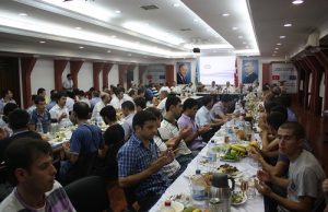GYF-nin ənənəvi iftar proqramları davam edir