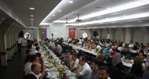 QHT nümayəndələri İftar süfrəsində bir araya gəldi