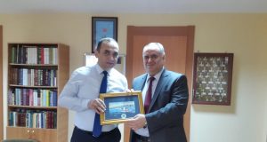 Gəncliyə Yardım Fondunun Prezidenti Azərbaycan İlahiyyat İnstitutunun Rektoru ilə Görüşüb