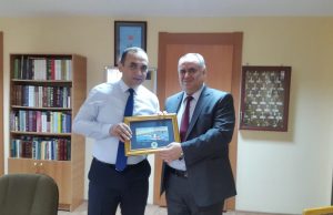 Gəncliyə Yardım Fondunun Prezidenti Azərbaycan İlahiyyat İnstitutunun Rektoru ilə Görüşüb