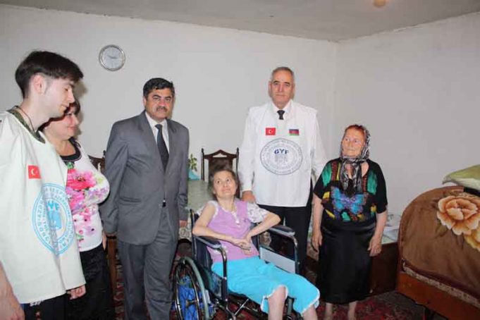 Gəncliyə Yardım Fondu bir əlilə bir dünya bəxş etdi