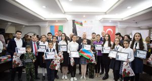 “Mənim Bayrağım” Mövzusunda İnşa Yazı və Şeir Müsabiqəsinin Qalibləri Mükafatlandırılıb