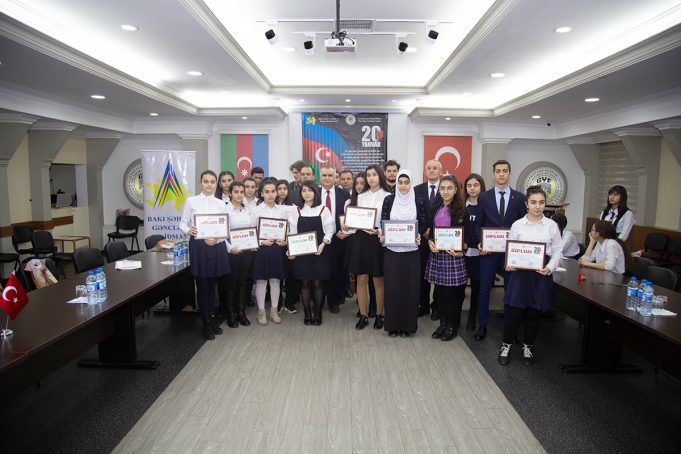 Yanvar Faciəsinə Həsr Olunmuş İnşa Yazı Müsabiqəsinin Qalibləri Mükafatlandırıldı