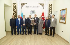 Məşhur İqtisadiyyat Mütəxəssisi Temel Hazıroğlu GYF-nin Qonağı Olub