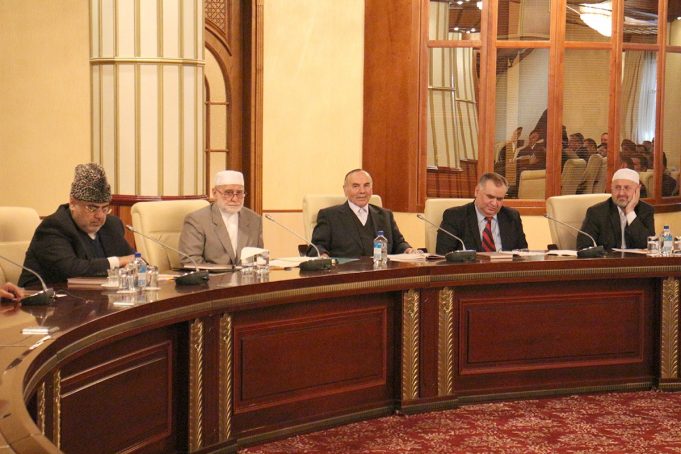 Qafqaz Müsəlmanları İdarəsində Türkiyənin Əziz Mahmud Hudayi Vəqfinin fəxri sədri Osman Nuri Topbaş ilə görüş keçirilib