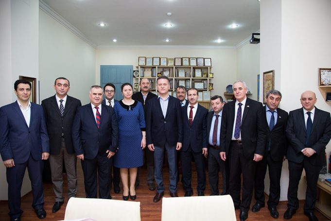 “Bir Həyata Yol Ver”mək üçün Hər Kəs Bir Araya Gəldi