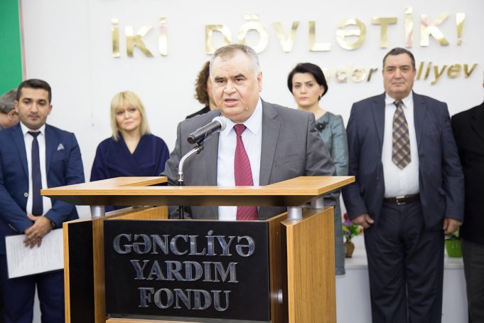GYF-da Ənənəvi Xeyriyyə Sərgisinin Açılış Mərasimi Keçirilib