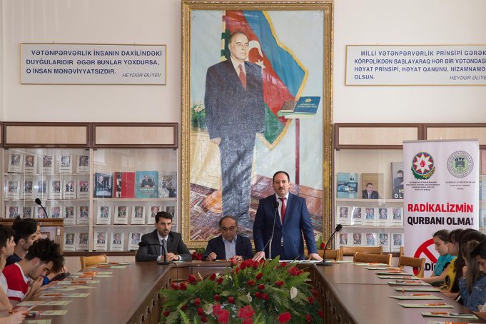 ADPU-da Tələbələrə “Radikalizmin Qurbanı Olma!” Adlı Seminar Keçirilib