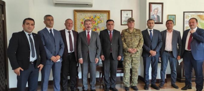 “Qardaşlığımız Əbədidir” QHT Koalisiyasının Təmsilçiləri Gəncəyə Səfər Ediblər