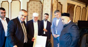 Qafqaz Müsəlmanları İdarəsində Türkiyənin Əziz Mahmud Hüdayi Vəqfinin Fəxri Başqanı Osman Nuri Topbaş ilə Görüş Keçirilib