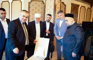 Qafqaz Müsəlmanları İdarəsində Türkiyənin Əziz Mahmud Hüdayi Vəqfinin Fəxri Başqanı Osman Nuri Topbaş ilə Görüş Keçirilib