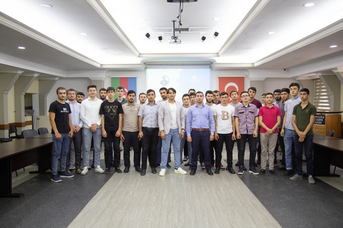 GYF-də Gənclər Üçün Seminarlar Keçirilib