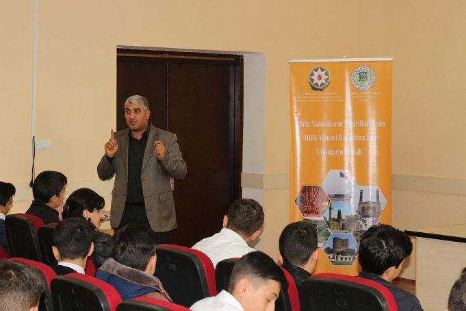 Şəkidə Orta Məktəblərin Şagirdləri Üçün Milli-Mənəvi Dəyərlərə Dair Təlimlərə Start Verildi