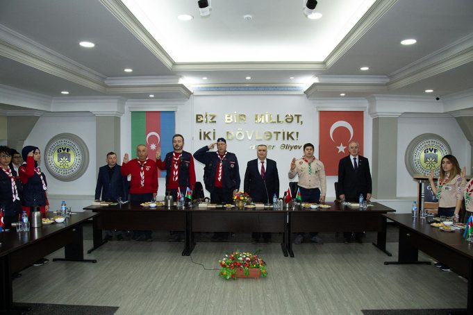 Azərbaycan və Türkiyə Skautları GYF-ni Ziyarət Edib