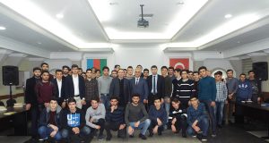 2017 GYF-də Peşəkar Təlimçi Sənan Nəcəfov Gənclərlə Görüşüb