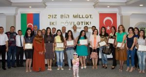 Dil Kurslarımızı Müvəffəqiyyətlə Bitirənlərə Sertifikatlar Verildi