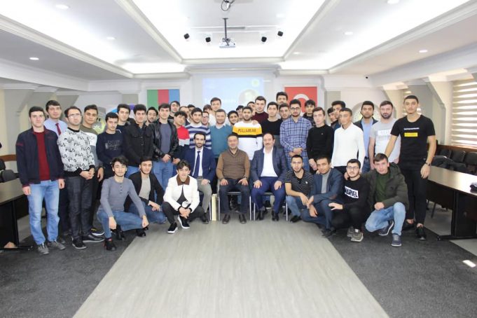 Tahir İmanov GYF-də Gənclərlə Görüşdü