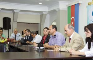 Eşqin aynası filmi təqdim edildi