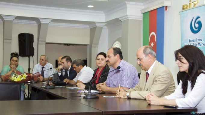 Eşqin aynası filmi təqdim edildi