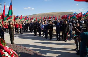 GYF-Rəhbərliyi Bakının Azad Edilməsinin 101-ci İldönümü Münasibəti Təşkil Edilən Yürüşdə İştirak Edib